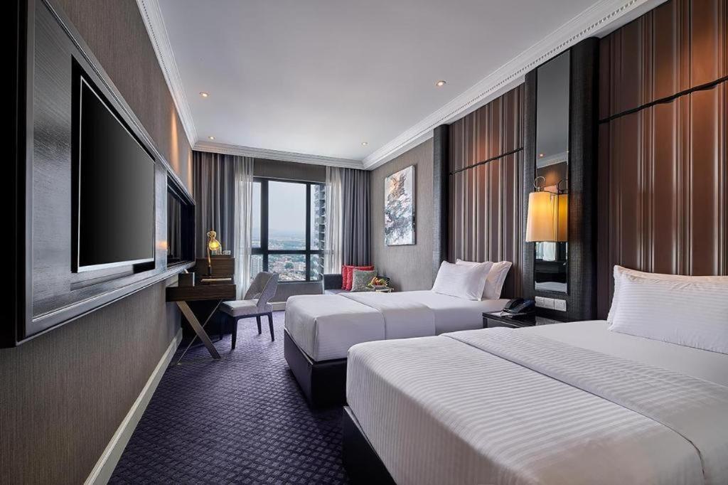 แฮตเทน เพลซ มะละกา Hotel Malacca ภายนอก รูปภาพ