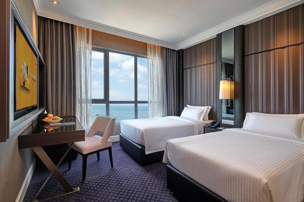 แฮตเทน เพลซ มะละกา Hotel Malacca ภายนอก รูปภาพ