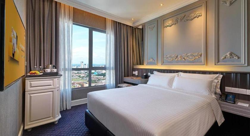 แฮตเทน เพลซ มะละกา Hotel Malacca ภายนอก รูปภาพ